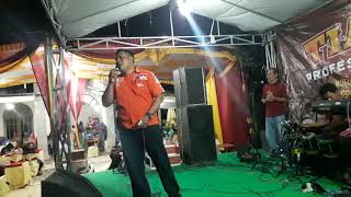 Download Lagu Kehilangan Cover Bang Dani Feat Tia Nada Live in dradah lamongan MP3