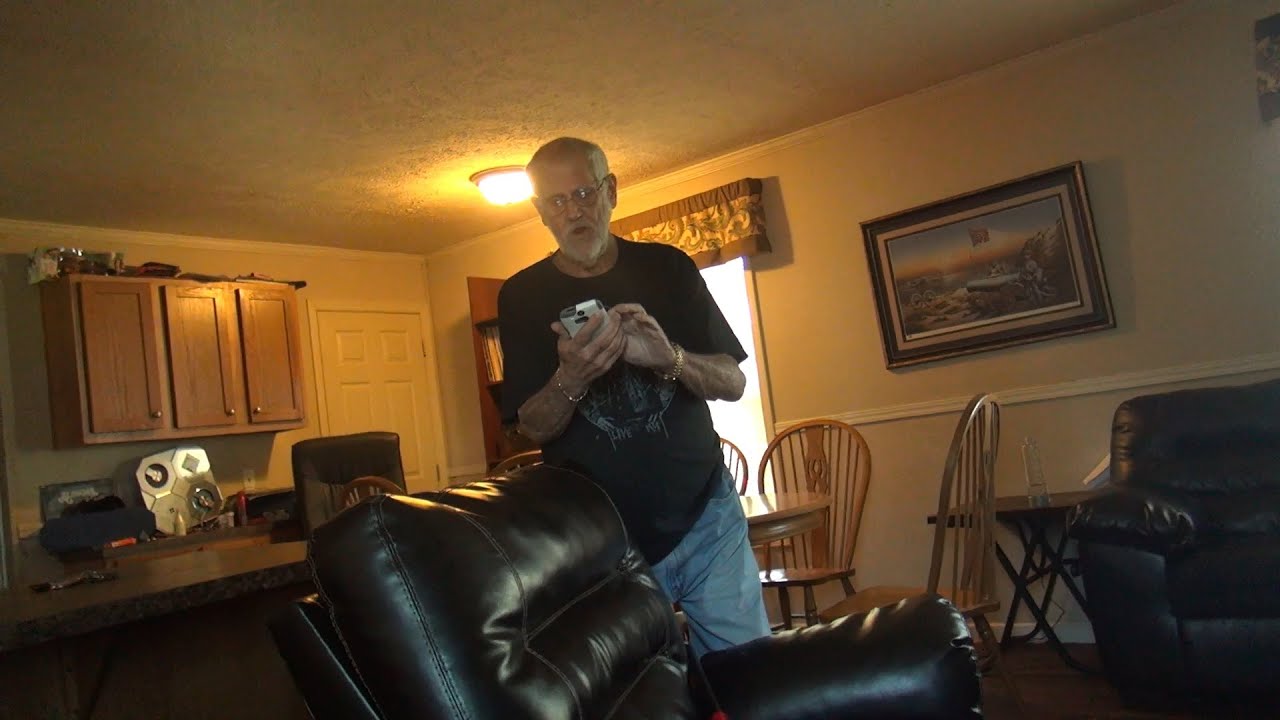 GRANDPA CALLS THE POLICE!!!