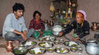 Simple Nepali Village Cooking | Aama Cooks Rice, Dal, Liure Saag, Curry & Pickle on  Open Fire
