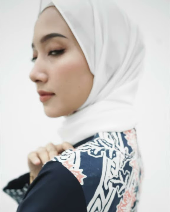 Vertical Video Ads - Batik Couple | BATIK KANTHIL