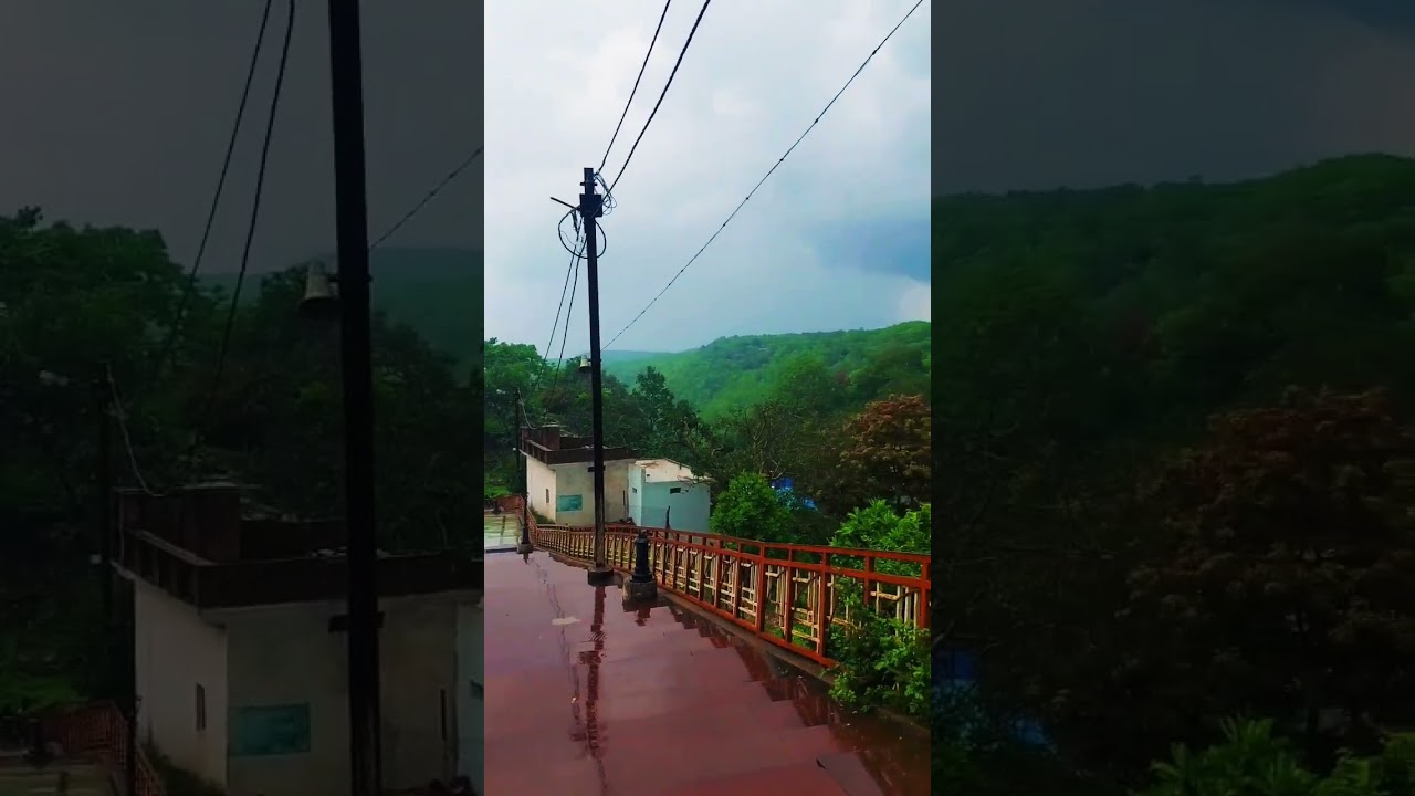 Heavy  Rain In Mountain || Beautiful Romantic Weather || Hill station 