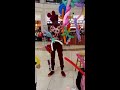 The Clown Making Balloon Animals in Live。