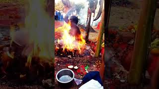 Man sit in fire # stunt#viral #youtubeshorts #subscribe