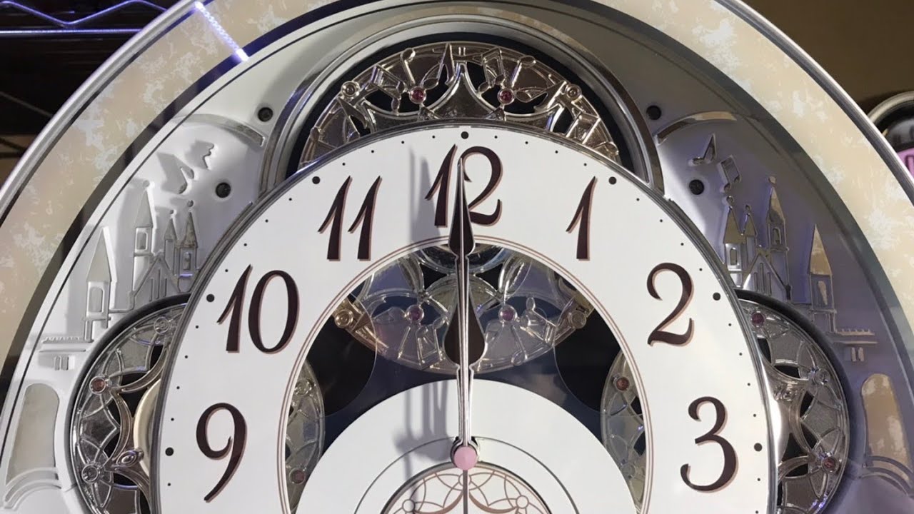 開封動画」からくり時計スモールワールドノエルNS開封 - YouTube