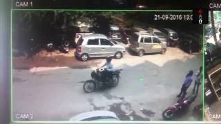 Exclusive CCTV Of Hit And Run Case At Savitri Nagar Near Malviya Nagar