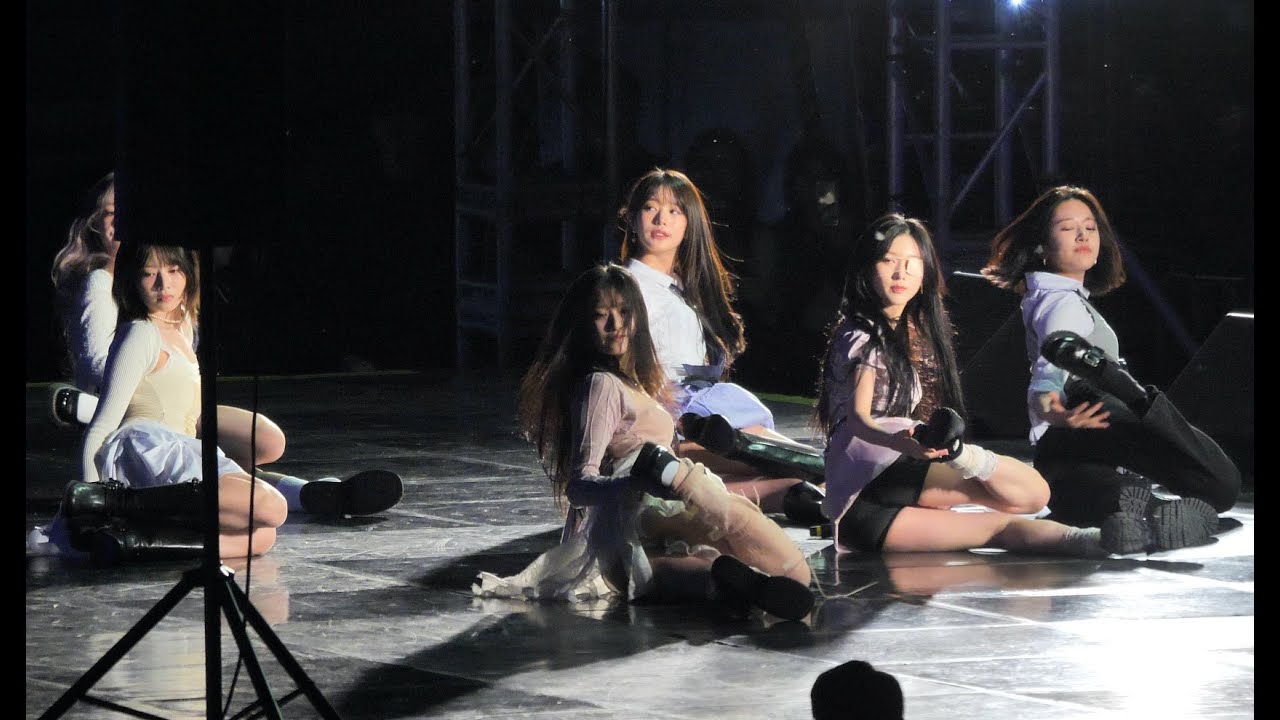 [뒷대각뷰. 2곡연속] 240513 IVE 아이브 - Kitsch 키치 & LOVE DIVE 러브다이브 (한국체육대 한체대 축제) 직캠 fancam by zam