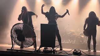 Горячая финская рокерша: 10 фактов о бывшей вокалистке Nightwish Тарье Турунен — Шоу-бизнес Горячая финская рокерша: 10 фактов о бывшей вокалистке Nightwish Тарье Турунен — Шоу-бизнес