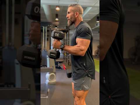 3 Move Biceps Blow Up.  10 reps each #shorts #biceps #fitness #workout #motivation