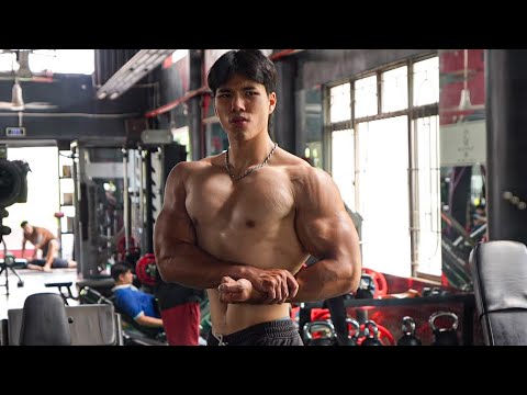Lean Bulk Day 172. Upper Body | Testing a new bicep exercise