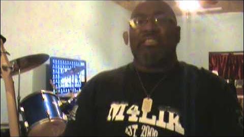 Big Mo Making a song on Zoom R24 pt 1