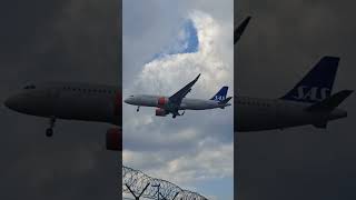 SAS A320-200 Landing in CPH #avgeeklife #cph #travel #viral #airbusa400m #copenhagen #emirates #a380