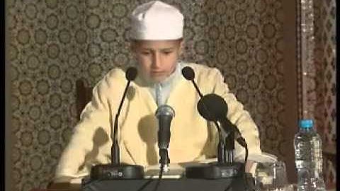 صوت ملائكي ماتيسر من سورة النور للطفل الناشئ المغربي عبد ا