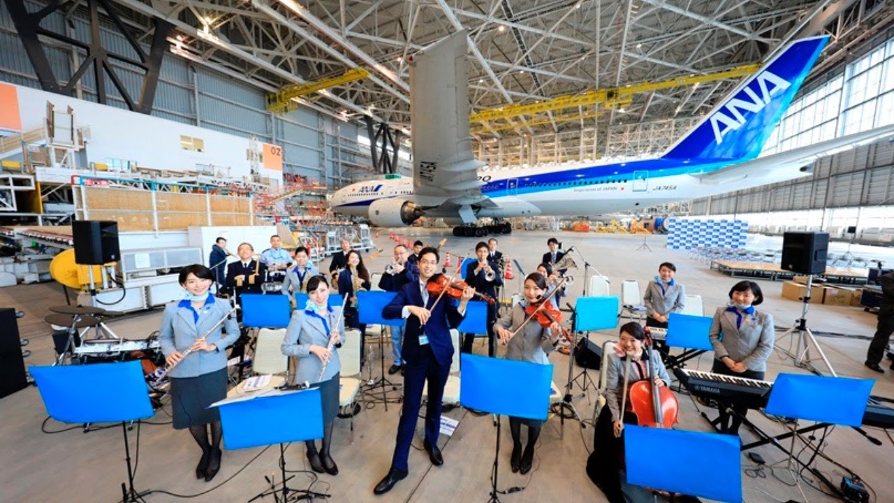 クリスマスイブ Ana Team Hnd Orchestra特別企画 オンラインライブ In 佐賀空港 Youtube