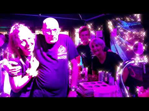 De Gouverneur Raalte Stoppelhaene Feest DJ Maarten Diaboorstelling