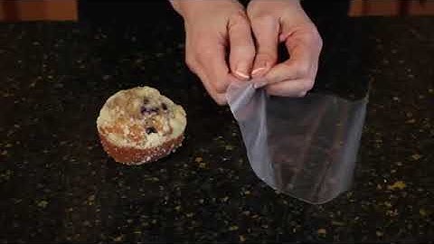 How long do muffins last at room temp