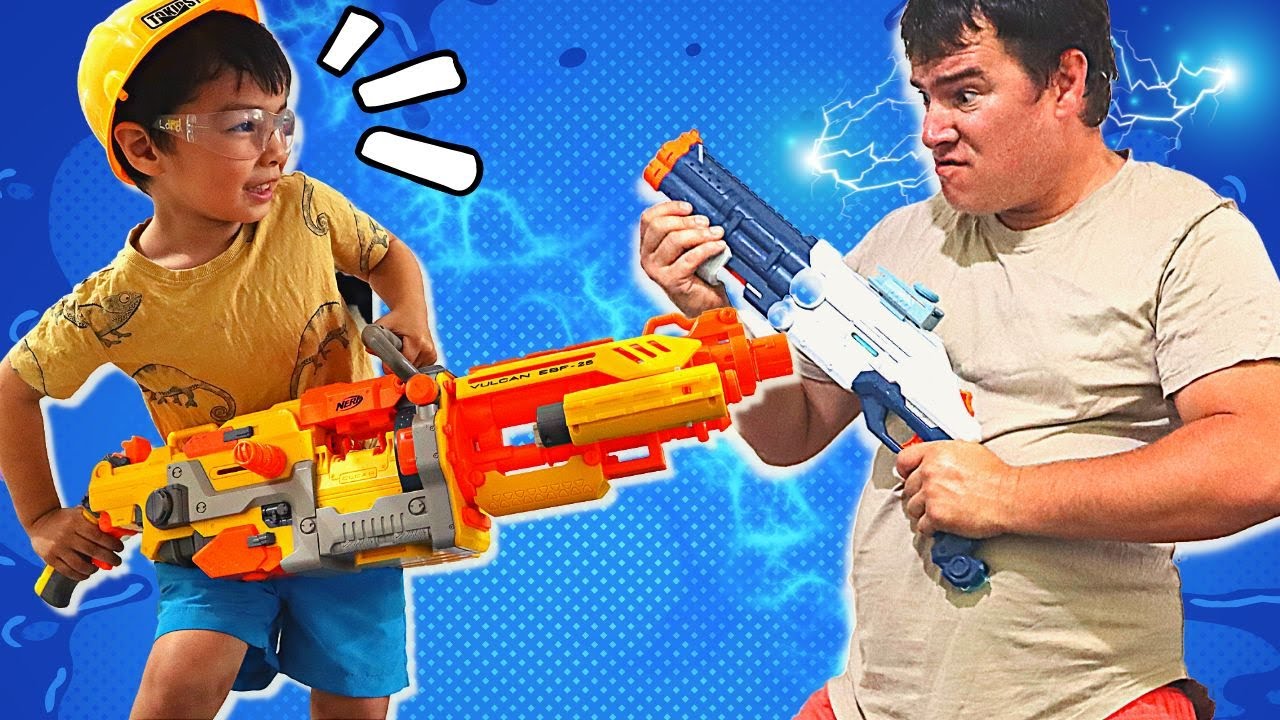 NERF WAR Between Dad And Aston | NERF BATTLE | Fun Games For Kids
