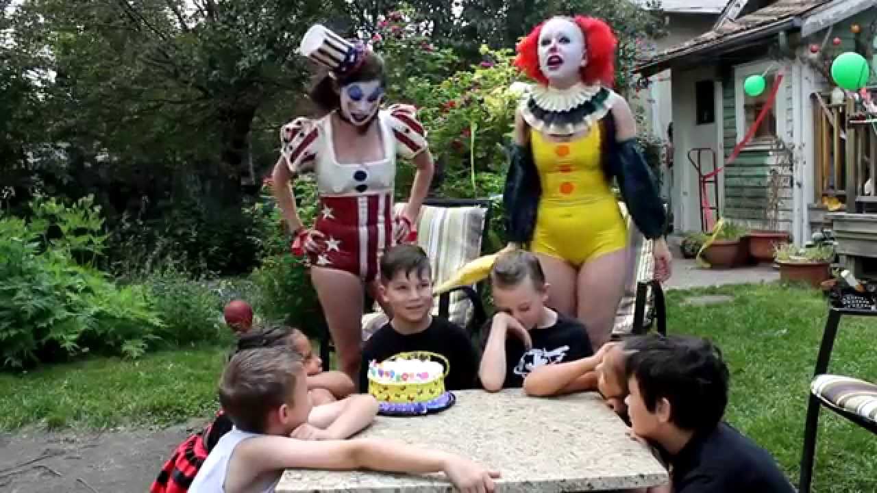 Attention all Moms Worlds Greatest Birthday Clowns YouTube