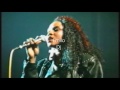 Capture de la vidéo (Rare) Papa Wemba, Koffi Olomide & Viva La Musica - Concert Au Bataclan Paris 1992 Hd