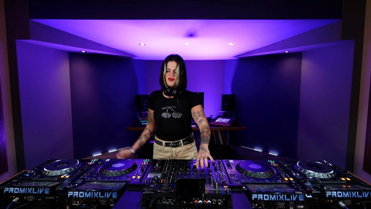 @milenafast на @Promixlive 15 треков за 18 минут 