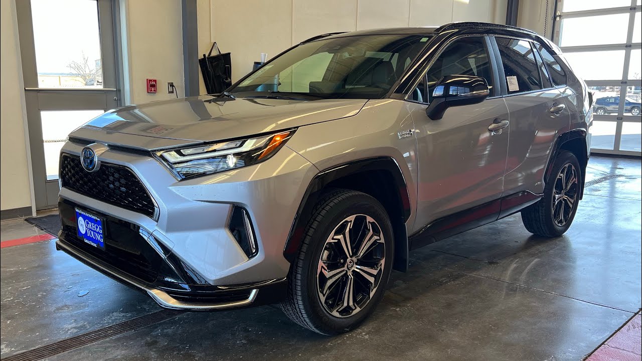 Silver Rav4 Xle 2024 Toyota Rav4 Prime XSE In Silver Sky Metallic/Midnight Black ...