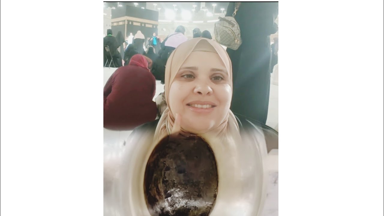 معقول فى وقت مخصص للنساء فى تقبيل الحجر الأسود ايوه هقولكم الوقت بظبط علشان لما تروحى عمره 