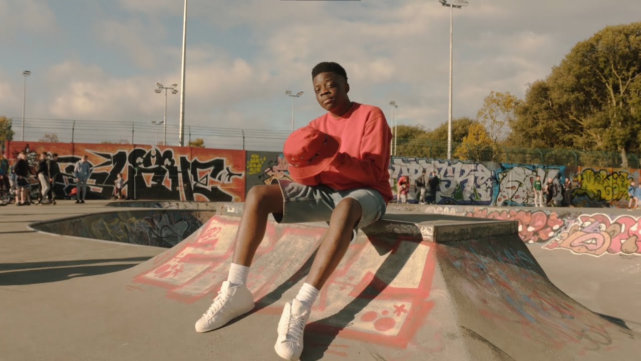 YouTubeでJMU_Tobi x talkgick - OUTSIDE (Official Music Video)を視聴 YouTubeでJMU_Tobi x talkgick - OUTSIDE (Official Music Video)を視聴