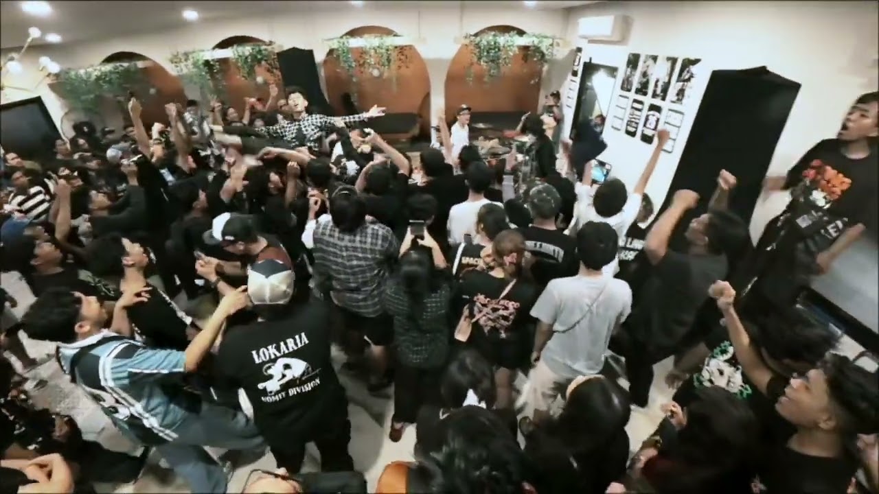 INTENSI LIVE AT PYONGPYONG ANNIVERSARY 26TH 