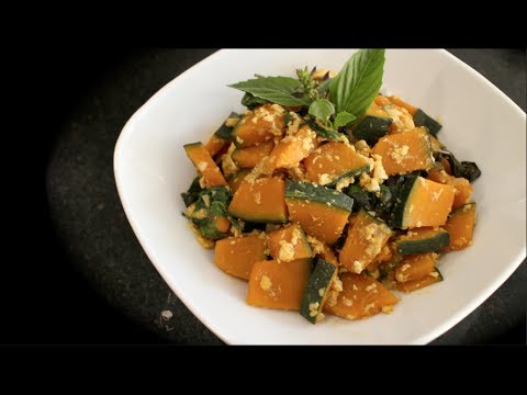 Kabocha Squash Stir-Fry Recipe  - Hot Thai Kitchen!