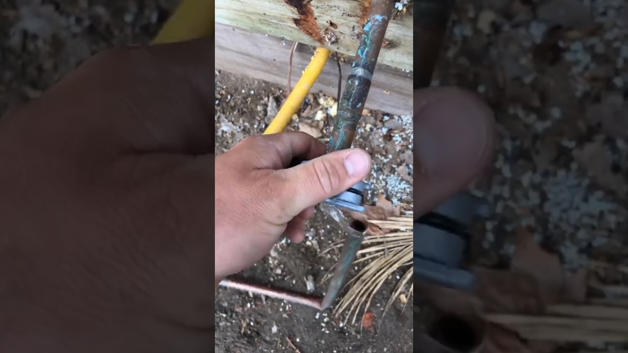 Watch Shark bite temporary capping on this 1/2” water line #tips #construction #build on YouTube Watch Shark bite temporary capping on this 1/2” water line #tips #construction #build on YouTube