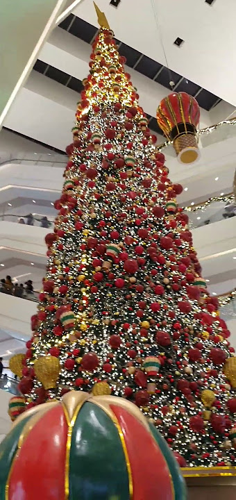 Christmas Decorations @One GalleFace #travel #galleface #shopping #chistmas #xmas