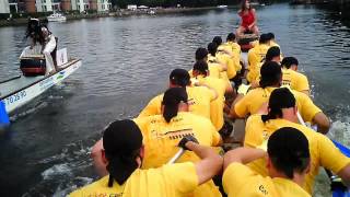 Drachenboot Festival Lübeck 2012 Finallauf 1 &quot;Brauer Power&quot;