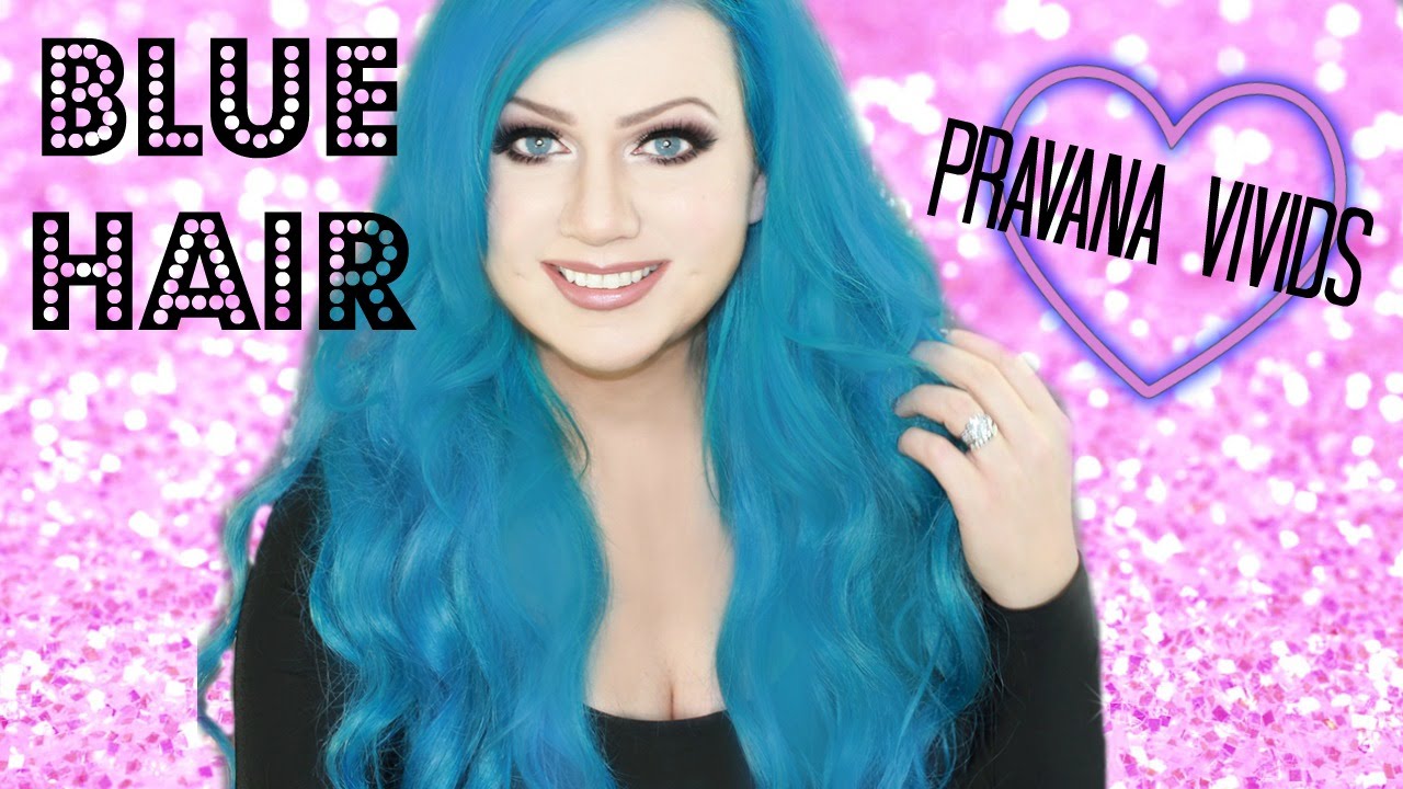 Blue hair and pale skin: a match made in heaven - wide 2