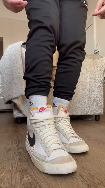 nikeblazermid