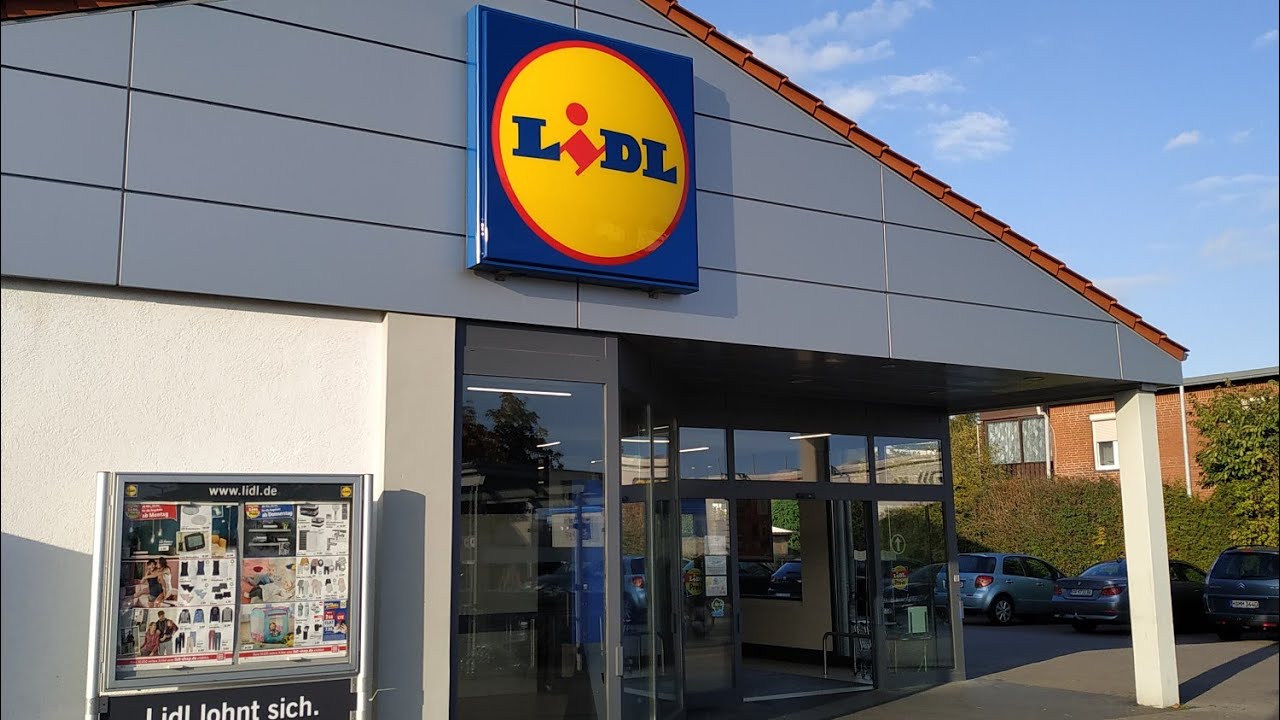 L is l ru. Лидл Германия супермаркет. Магазин Лидл в Германии. Gronau Германия Lidl. Lidl торговые сети Германии.