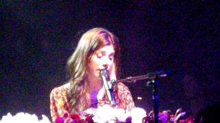 Download lagu Christina Perri Jar of Hearts LIVE Christina Perri Jar of Hearts LIVE