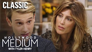 Tyler Henry Predicts Jennifer Esposito's Surprising Career Path | Hollywood Medium | E!