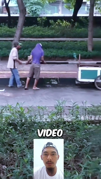 AKSI WANITA REKAM DAN TERIAKI TERDUGA M4l1NG BESI PEMBATAS JALAN #viral #fakta #jakarta #shorts