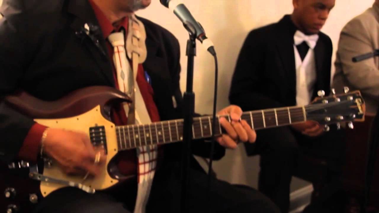 Old School Praise Break By New Orleans Gospel at the Crossroads