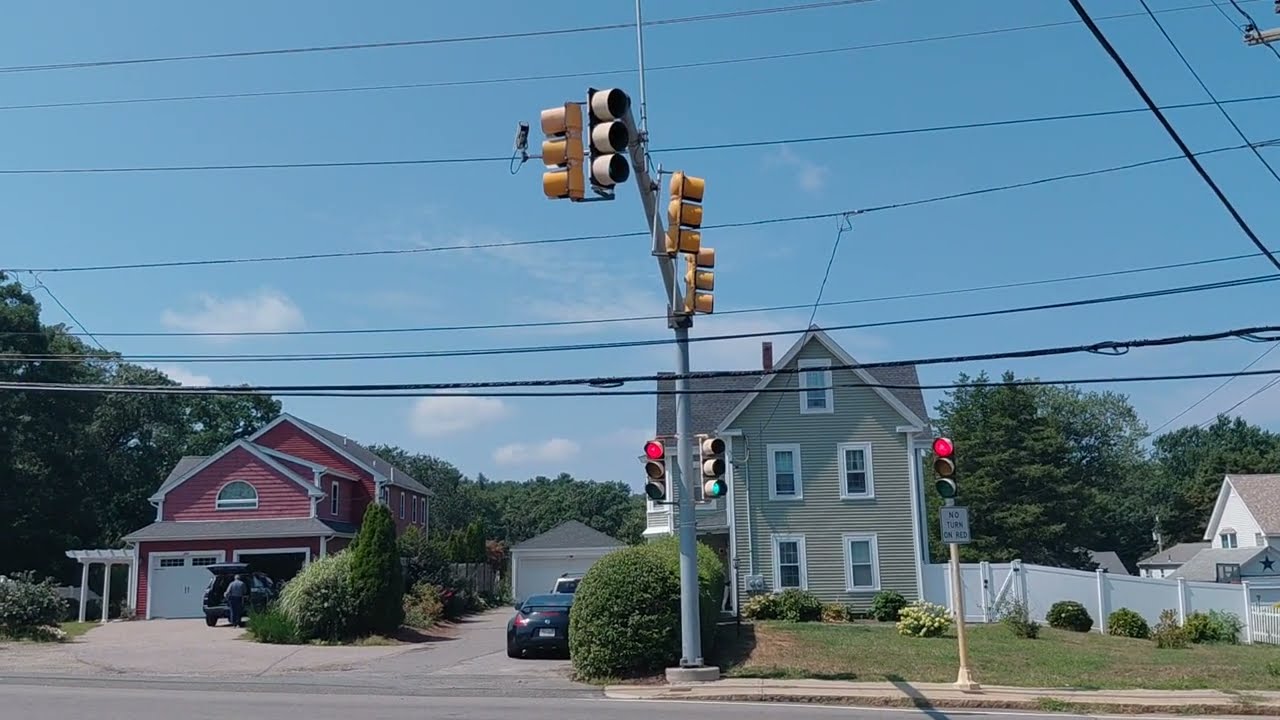 Very Old Eagle Flatback And Crouse Hinds Traffic Lights (Willard Street & West Street)