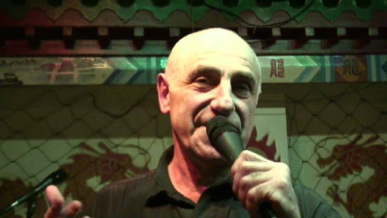 Михаил Загот: Я подпевал битлам - YouTube