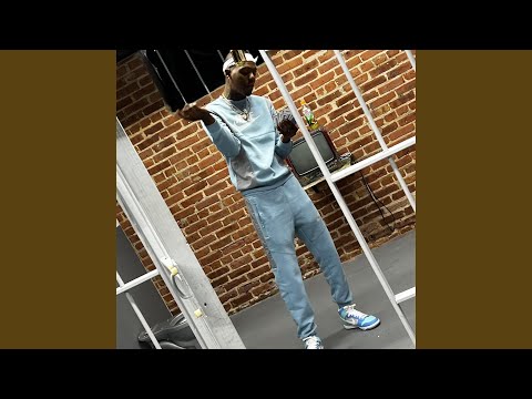 Obejrzyj BECAUSE w YouTube Obejrzyj BECAUSE w YouTube