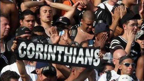 Corinthians - EU VOLTEI (O Portão - Roberto Carlos)