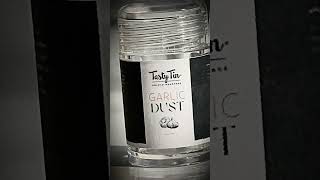 Tasty Tin® Garlic Dust and Spicy Garlic Dust - Keychain Minis