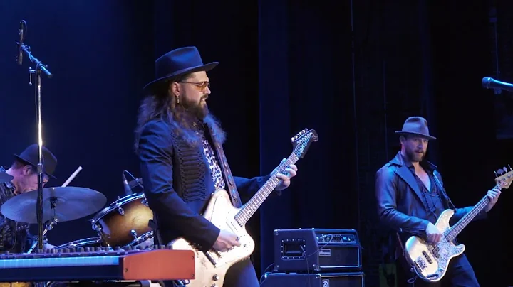 Out of My Mind-- --Dustin Douglas & The Electric G...