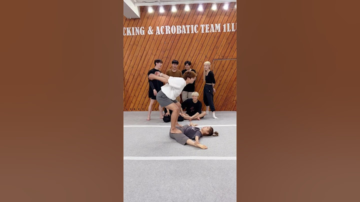 다리찢기 위에서 텀블링 가능⁉️😱 Flip from split challenge