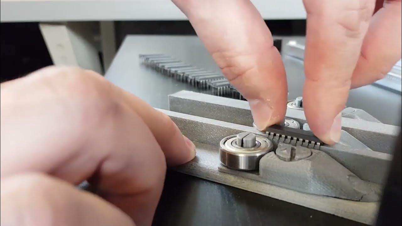 Handy IC pin straightener tool, for old skool electronic addicts! YouTube