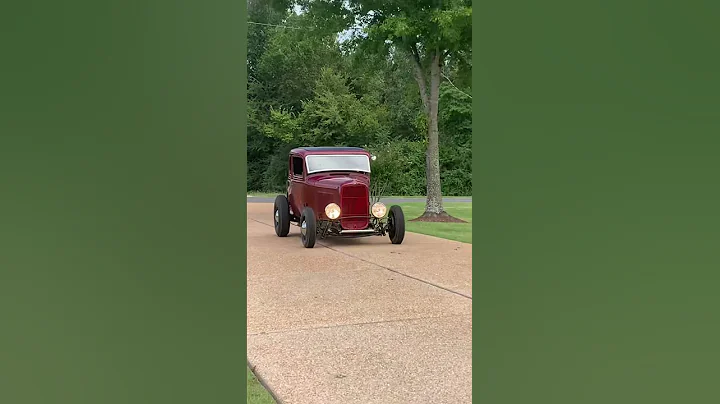 1932 Ford 5 window coupe Flathead big cam great sounds