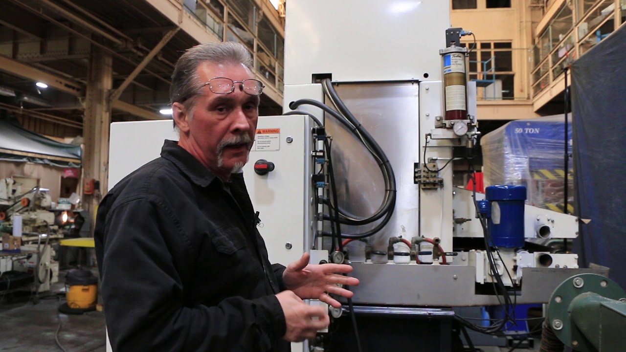 TIMESAVER Heavy Duty Metal Wet Flat Part Deburring/Finishing Machine YouTube