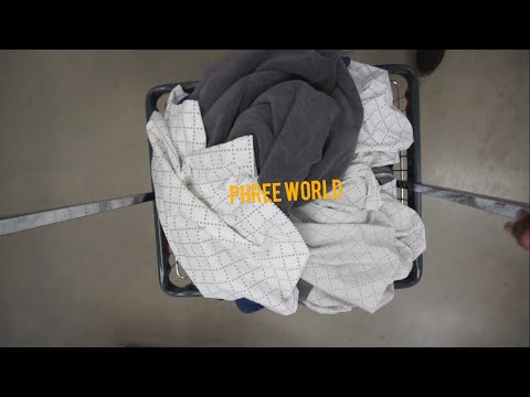 PILOT | PHREE WORLD 1