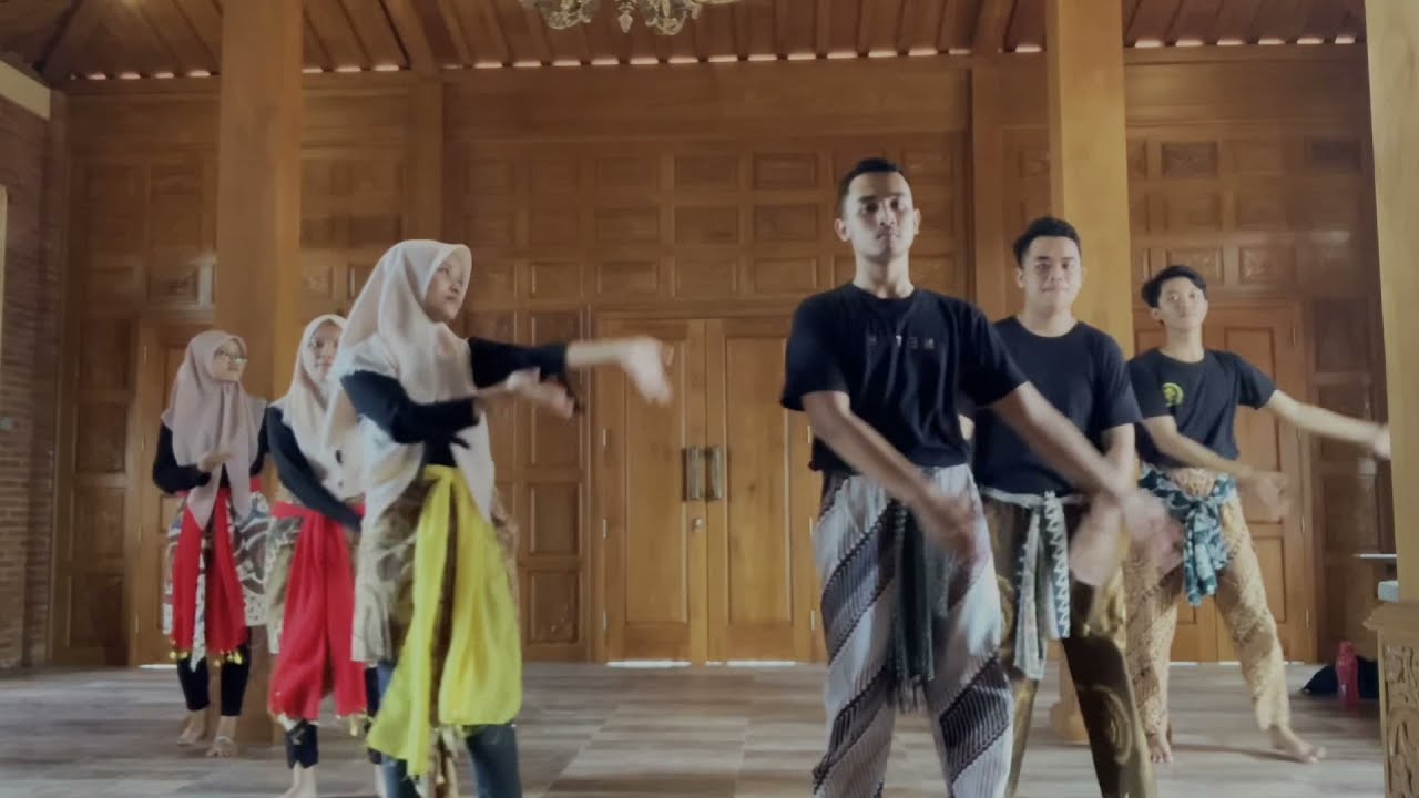 Tari kreasi Cublak Suweng